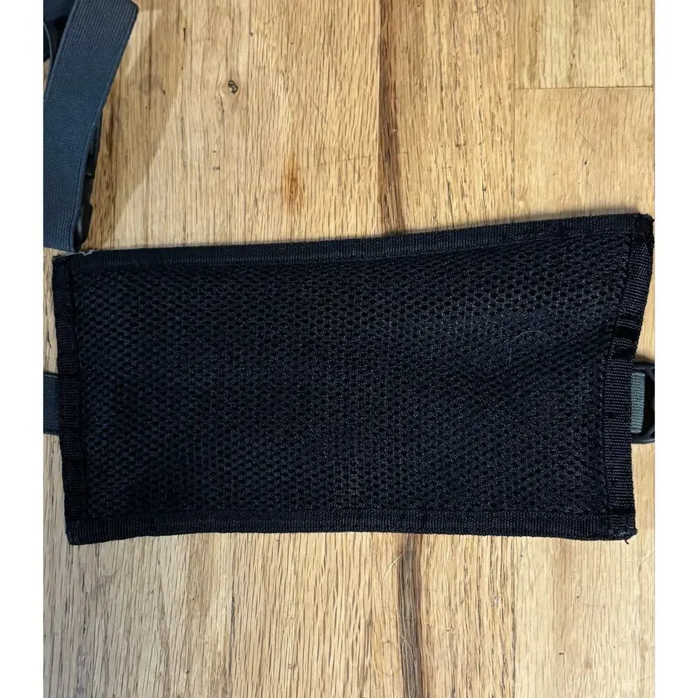 VINTAGE North Face Flat Black Money Running Waist Travel Belt Mesh Back